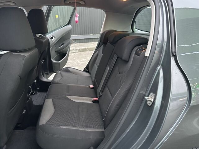 Серый Пежо 308, объемом двигателя 1.6 л и пробегом 127 тыс. км за 6999 $, фото 8 на Automoto.ua