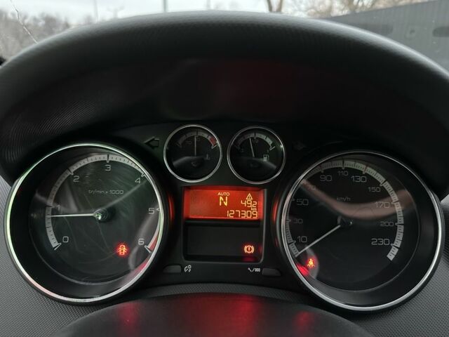 Серый Пежо 308, объемом двигателя 1.6 л и пробегом 127 тыс. км за 6999 $, фото 18 на Automoto.ua