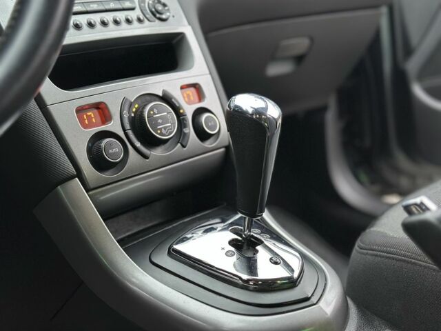 Серый Пежо 308, объемом двигателя 1.6 л и пробегом 127 тыс. км за 6999 $, фото 14 на Automoto.ua