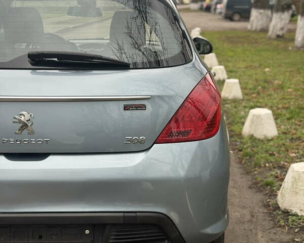 Серый Пежо 308, объемом двигателя 1.6 л и пробегом 147 тыс. км за 6700 $, фото 5 на Automoto.ua