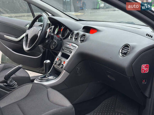 Серый Пежо 308, объемом двигателя 1.6 л и пробегом 150 тыс. км за 6999 $, фото 21 на Automoto.ua