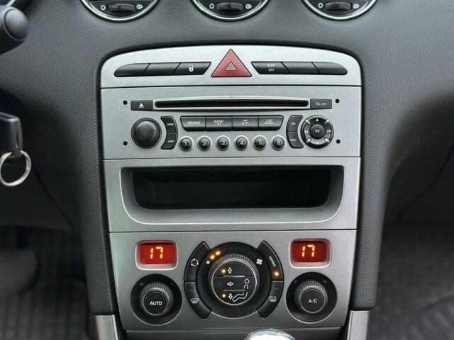 Серый Пежо 308, объемом двигателя 1.6 л и пробегом 127 тыс. км за 6999 $, фото 17 на Automoto.ua