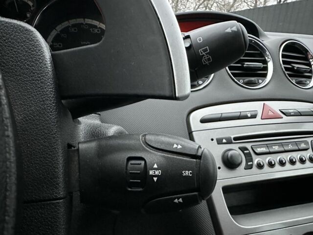 Серый Пежо 308, объемом двигателя 1.6 л и пробегом 127 тыс. км за 6999 $, фото 19 на Automoto.ua