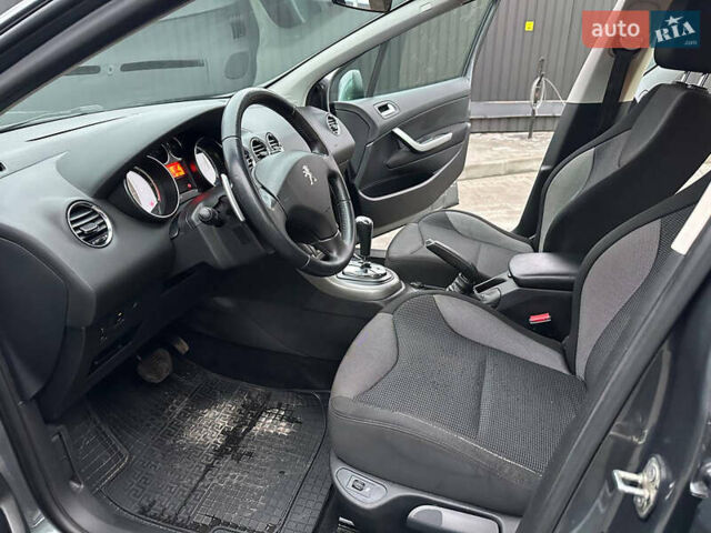 Серый Пежо 308, объемом двигателя 1.6 л и пробегом 150 тыс. км за 6999 $, фото 12 на Automoto.ua