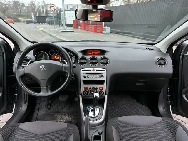 Серый Пежо 308, объемом двигателя 1.6 л и пробегом 127 тыс. км за 6999 $, фото 12 на Automoto.ua