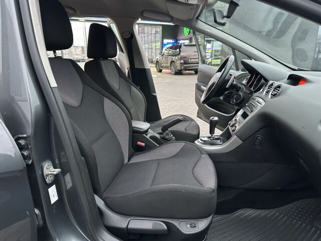 Серый Пежо 308, объемом двигателя 1.6 л и пробегом 127 тыс. км за 6999 $, фото 11 на Automoto.ua