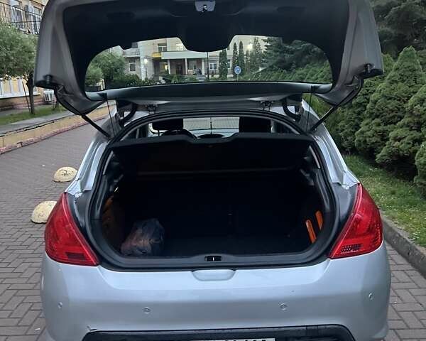 Сірий Пежо 308, об'ємом двигуна 1.6 л та пробігом 185 тис. км за 8000 $, фото 22 на Automoto.ua