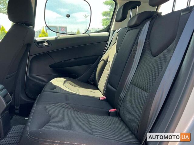 Серый Пежо 308, объемом двигателя 1.6 л и пробегом 192 тыс. км за 8200 $, фото 9 на Automoto.ua