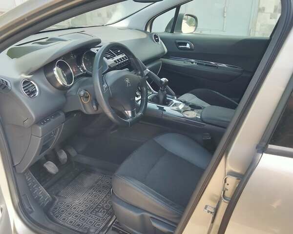 Серый Пежо 308, объемом двигателя 1.6 л и пробегом 245 тыс. км за 11700 $, фото 9 на Automoto.ua