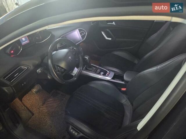 Сірий Пежо 308, об'ємом двигуна 2 л та пробігом 120 тис. км за 12700 $, фото 2 на Automoto.ua