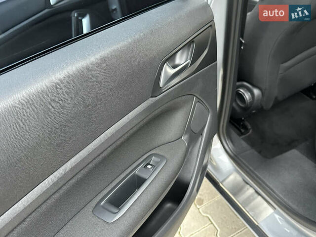 Сірий Пежо 308, об'ємом двигуна 1.6 л та пробігом 120 тис. км за 9700 $, фото 57 на Automoto.ua