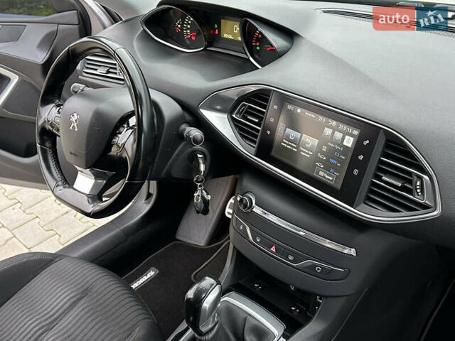 Сірий Пежо 308, об'ємом двигуна 1.6 л та пробігом 120 тис. км за 9700 $, фото 69 на Automoto.ua