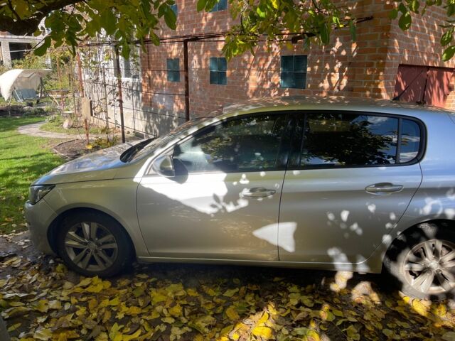 Серый Пежо 308, объемом двигателя 1.6 л и пробегом 364 тыс. км за 7030 $, фото 4 на Automoto.ua