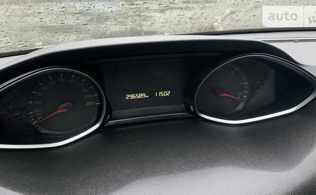 Сірий Пежо 308, об'ємом двигуна 1.56 л та пробігом 260 тис. км за 8100 $, фото 5 на Automoto.ua