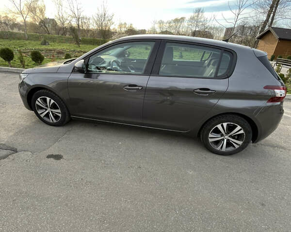 Серый Пежо 308, объемом двигателя 1.56 л и пробегом 218 тыс. км за 9700 $, фото 7 на Automoto.ua