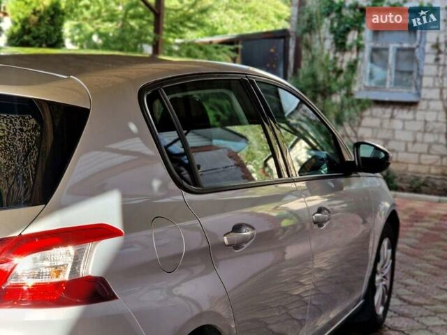 Сірий Пежо 308, об'ємом двигуна 1.6 л та пробігом 95 тис. км за 8600 $, фото 23 на Automoto.ua