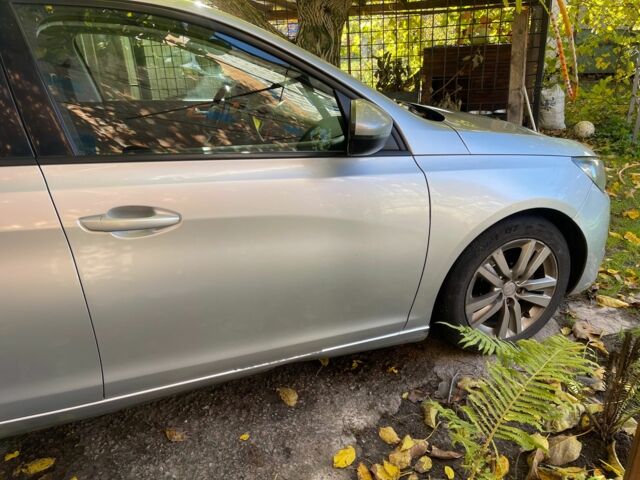 Серый Пежо 308, объемом двигателя 1.6 л и пробегом 364 тыс. км за 7030 $, фото 1 на Automoto.ua