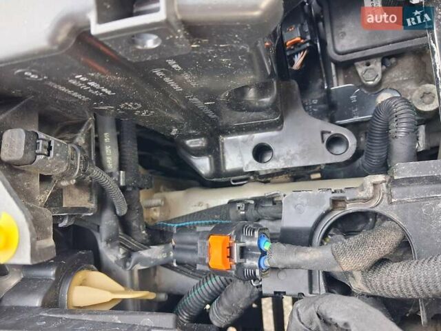 Серый Пежо 308, объемом двигателя 1.5 л и пробегом 84 тыс. км за 15400 $, фото 54 на Automoto.ua