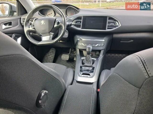 Серый Пежо 308, объемом двигателя 1.5 л и пробегом 84 тыс. км за 15400 $, фото 33 на Automoto.ua