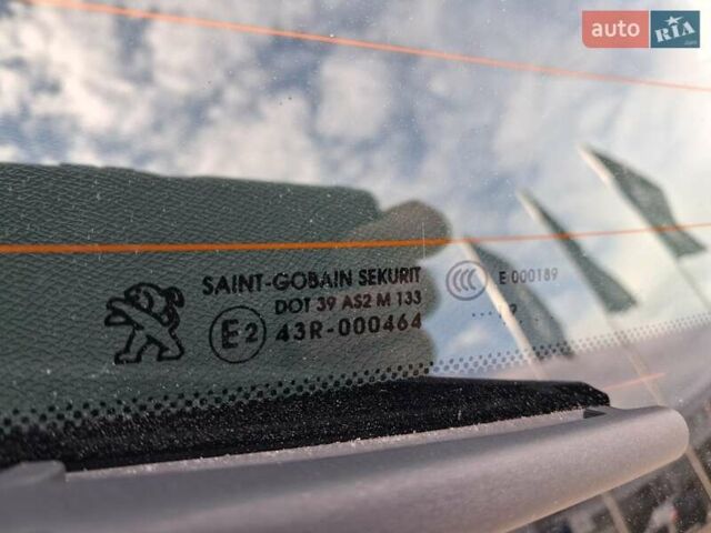 Серый Пежо 308, объемом двигателя 1.5 л и пробегом 84 тыс. км за 15400 $, фото 36 на Automoto.ua