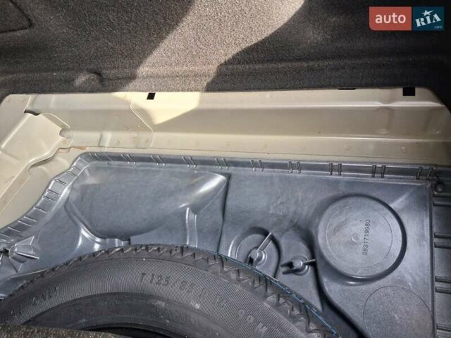 Серый Пежо 308, объемом двигателя 1.5 л и пробегом 84 тыс. км за 15400 $, фото 28 на Automoto.ua