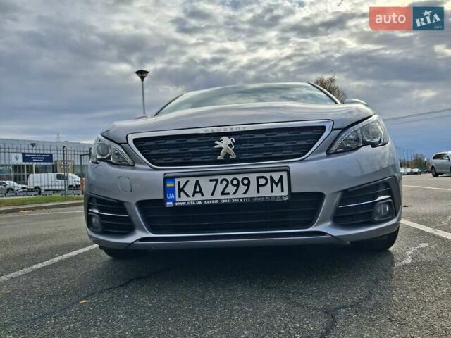 Серый Пежо 308, объемом двигателя 1.5 л и пробегом 84 тыс. км за 15400 $, фото 11 на Automoto.ua
