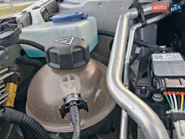 Серый Пежо 308, объемом двигателя 1.5 л и пробегом 84 тыс. км за 15400 $, фото 50 на Automoto.ua