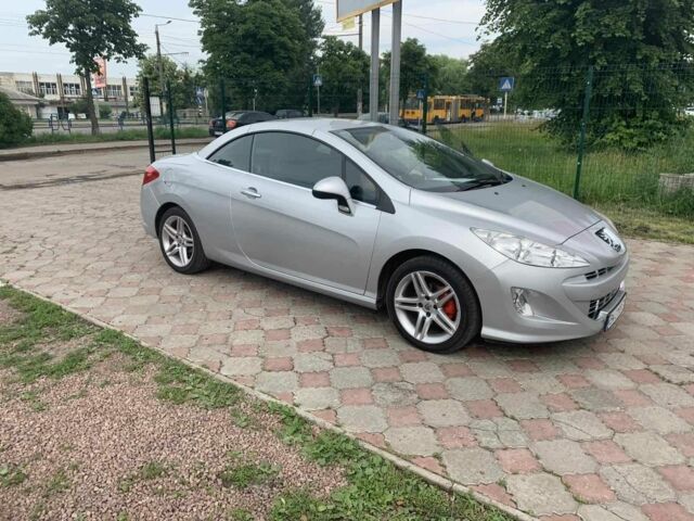 Серый Пежо 308, объемом двигателя 1.6 л и пробегом 119 тыс. км за 6800 $, фото 1 на Automoto.ua