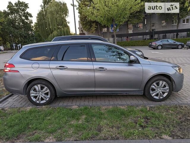 Сірий Пежо 308, об'ємом двигуна 1.6 л та пробігом 197 тис. км за 8900 $, фото 2 на Automoto.ua