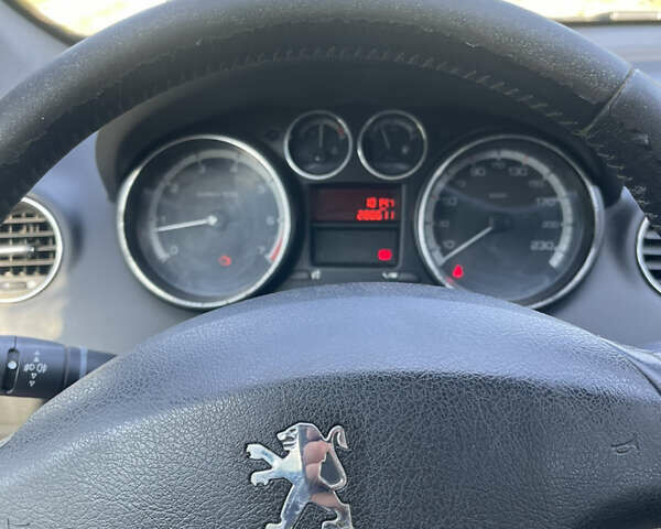 Пежо 308 2008 в Львове на Automoto.ua Серый Пежо 308, объемом двигателя 1.6 л и пробегом 289 тыс. км за 4000 $, фото 27 на Automoto.ua