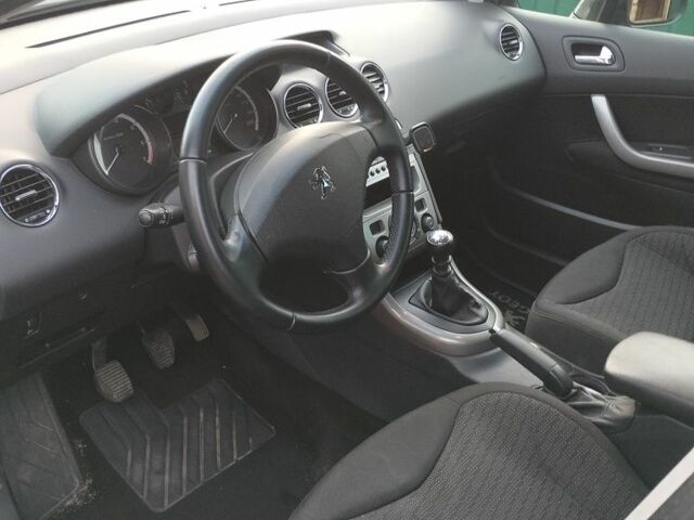 Серый Пежо 308, объемом двигателя 1.6 л и пробегом 160 тыс. км за 5000 $, фото 4 на Automoto.ua