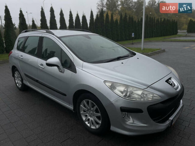 Сірий Пежо 308, об'ємом двигуна 1.6 л та пробігом 269 тис. км за 4444 $, фото 6 на Automoto.ua