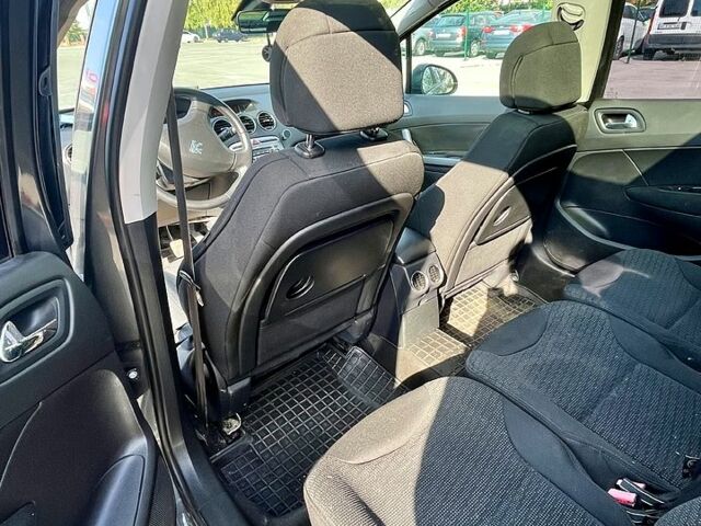 Сірий Пежо 308, об'ємом двигуна 1.6 л та пробігом 252 тис. км за 6100 $, фото 8 на Automoto.ua