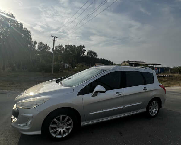 Серый Пежо 308, объемом двигателя 1.6 л и пробегом 230 тыс. км за 4700 $, фото 9 на Automoto.ua