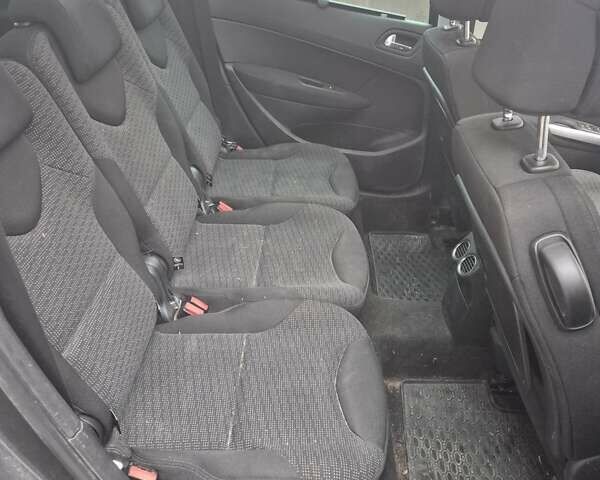 Сірий Пежо 308, об'ємом двигуна 1.6 л та пробігом 200 тис. км за 3000 $, фото 5 на Automoto.ua