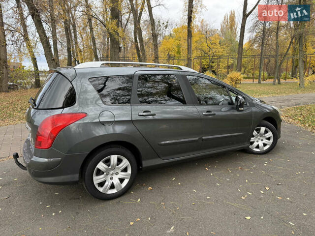 Серый Пежо 308, объемом двигателя 1.6 л и пробегом 330 тыс. км за 4400 $, фото 8 на Automoto.ua