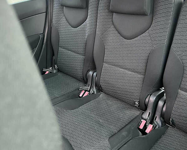 Сірий Пежо 308, об'ємом двигуна 1.6 л та пробігом 203 тис. км за 5200 $, фото 11 на Automoto.ua