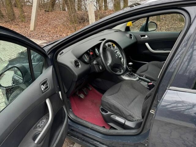 Сірий Пежо 308, об'ємом двигуна 2 л та пробігом 229 тис. км за 5200 $, фото 2 на Automoto.ua