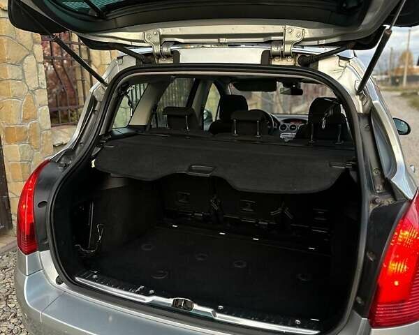 Серый Пежо 308, объемом двигателя 1.6 л и пробегом 237 тыс. км за 4900 $, фото 27 на Automoto.ua