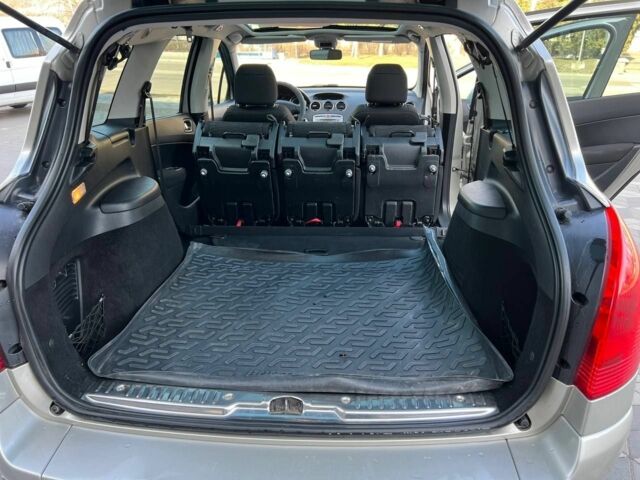 Серый Пежо 308, объемом двигателя 1.6 л и пробегом 317 тыс. км за 5300 $, фото 5 на Automoto.ua