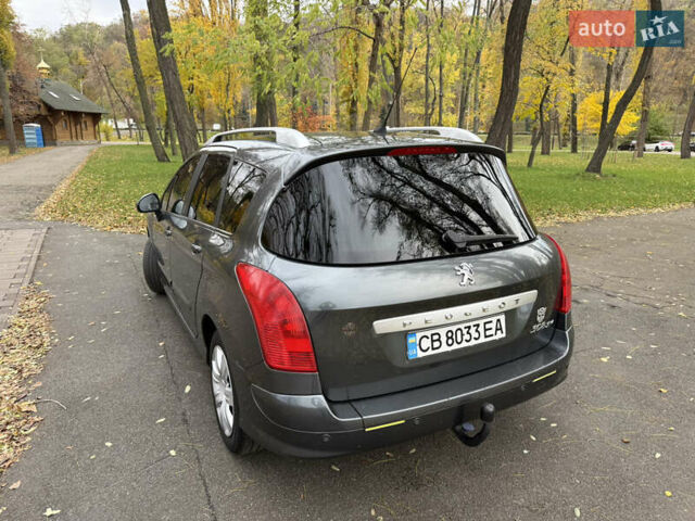 Серый Пежо 308, объемом двигателя 1.6 л и пробегом 330 тыс. км за 4400 $, фото 5 на Automoto.ua