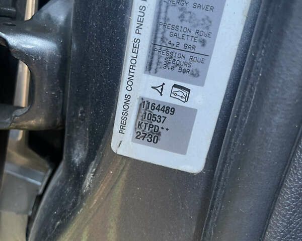 Пежо 308 2008 в Львове на Automoto.ua Серый Пежо 308, объемом двигателя 1.6 л и пробегом 289 тыс. км за 4000 $, фото 30 на Automoto.ua