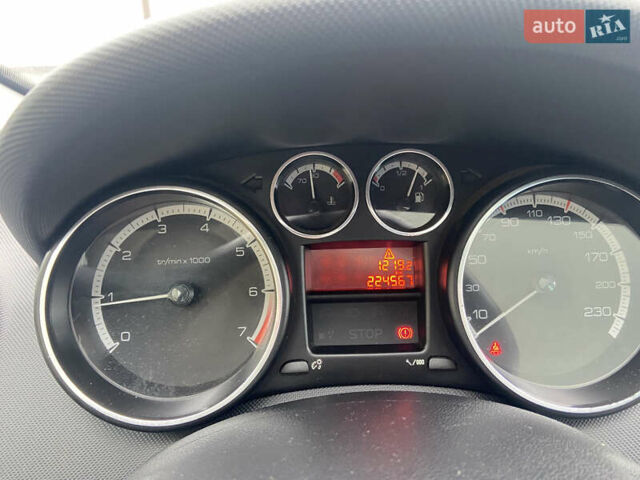 Сірий Пежо 308, об'ємом двигуна 1.6 л та пробігом 230 тис. км за 4900 $, фото 5 на Automoto.ua