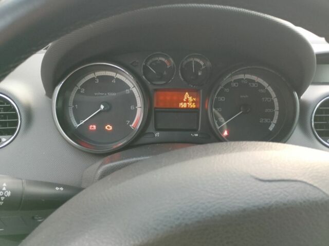 Серый Пежо 308, объемом двигателя 1.6 л и пробегом 160 тыс. км за 5000 $, фото 5 на Automoto.ua