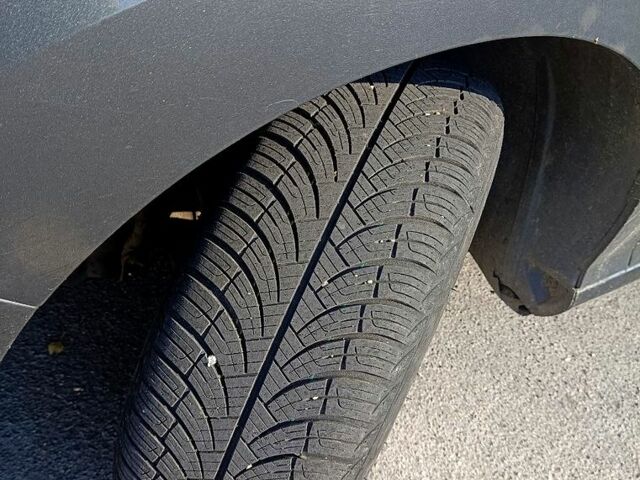 Сірий Пежо 308, об'ємом двигуна 1.6 л та пробігом 252 тис. км за 6100 $, фото 5 на Automoto.ua