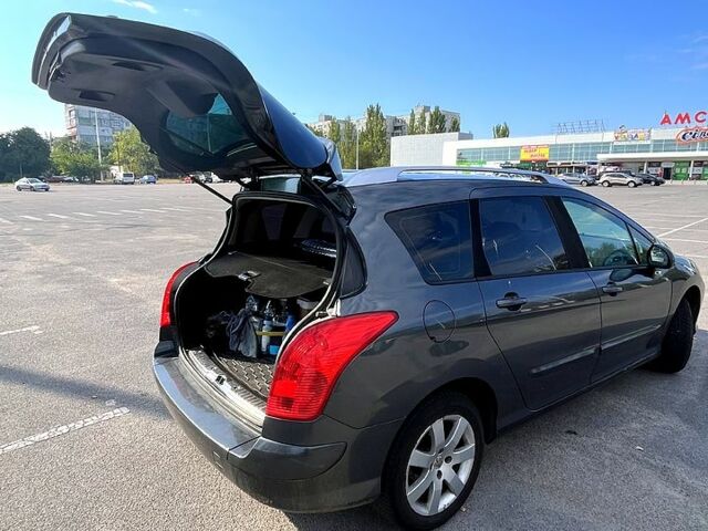 Сірий Пежо 308, об'ємом двигуна 1.6 л та пробігом 252 тис. км за 6100 $, фото 2 на Automoto.ua