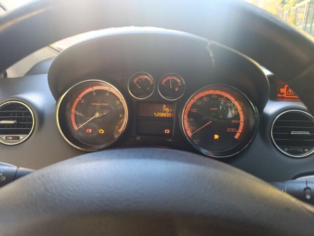 Серый Пежо 308, объемом двигателя 1.6 л и пробегом 208 тыс. км за 4000 $, фото 4 на Automoto.ua