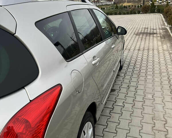 Сірий Пежо 308, об'ємом двигуна 1.6 л та пробігом 203 тис. км за 5200 $, фото 6 на Automoto.ua