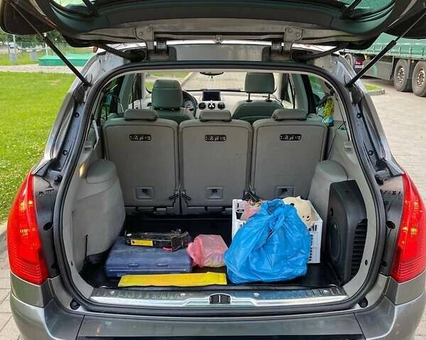 Серый Пежо 308, объемом двигателя 1.6 л и пробегом 253 тыс. км за 5500 $, фото 12 на Automoto.ua