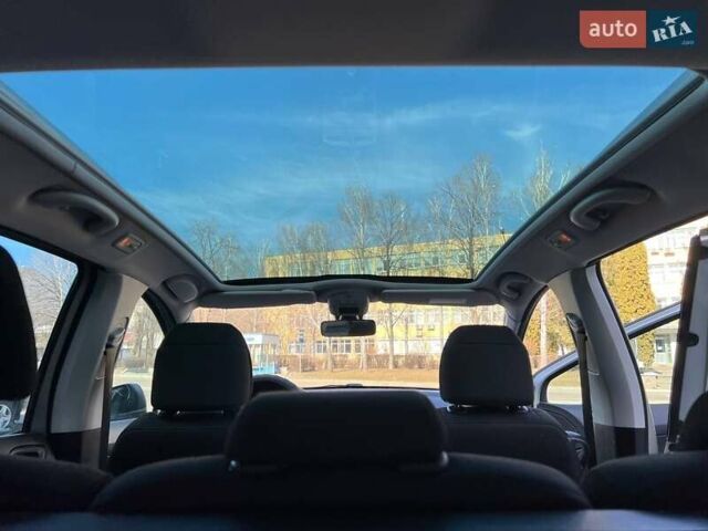 Серый Пежо 308, объемом двигателя 1.6 л и пробегом 316 тыс. км за 5300 $, фото 9 на Automoto.ua